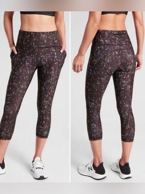 Athleta Lightning City Lights Black Capri Leggings with Multicolor Speckle Print